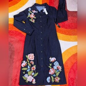NWT! New York & Co. Dark Blue Denim Floral Embroidered Dress Midi Shirtdress MED